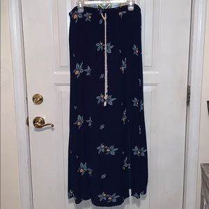 Mossimo Supply Co. Blue floral skirt